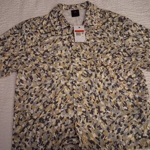 Nike Jordan Essentials Camo Pattern Poolside Buttonup Shirt NWT Size Large